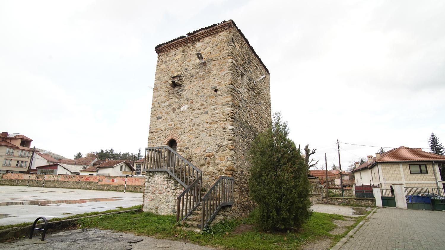 Зандан Куле