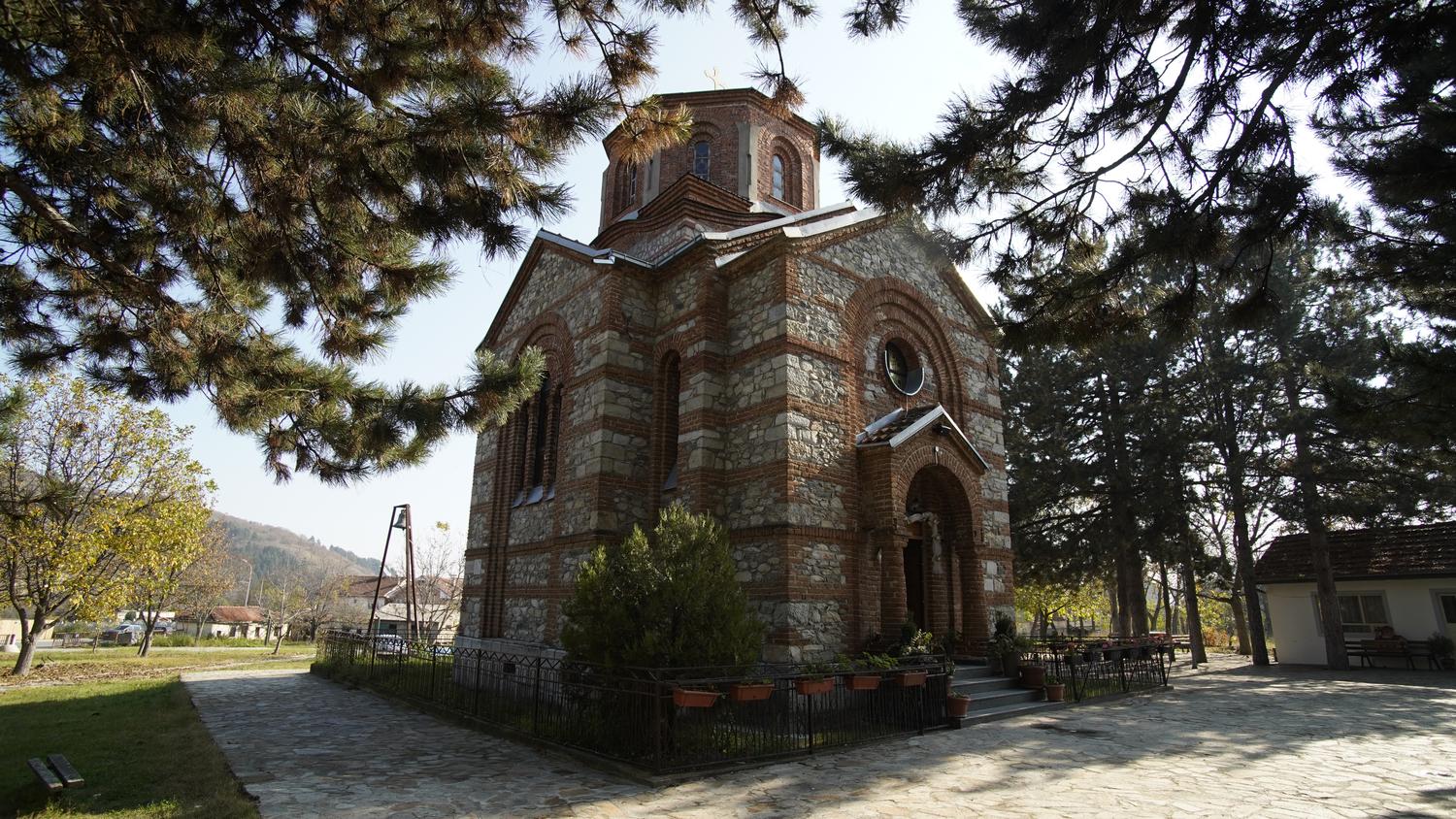 Црквата Св Архангел Гаврил